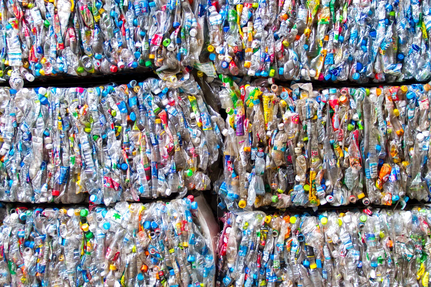 Comment augmenter le taux de recyclage des plastiques |  Actualités du MIT