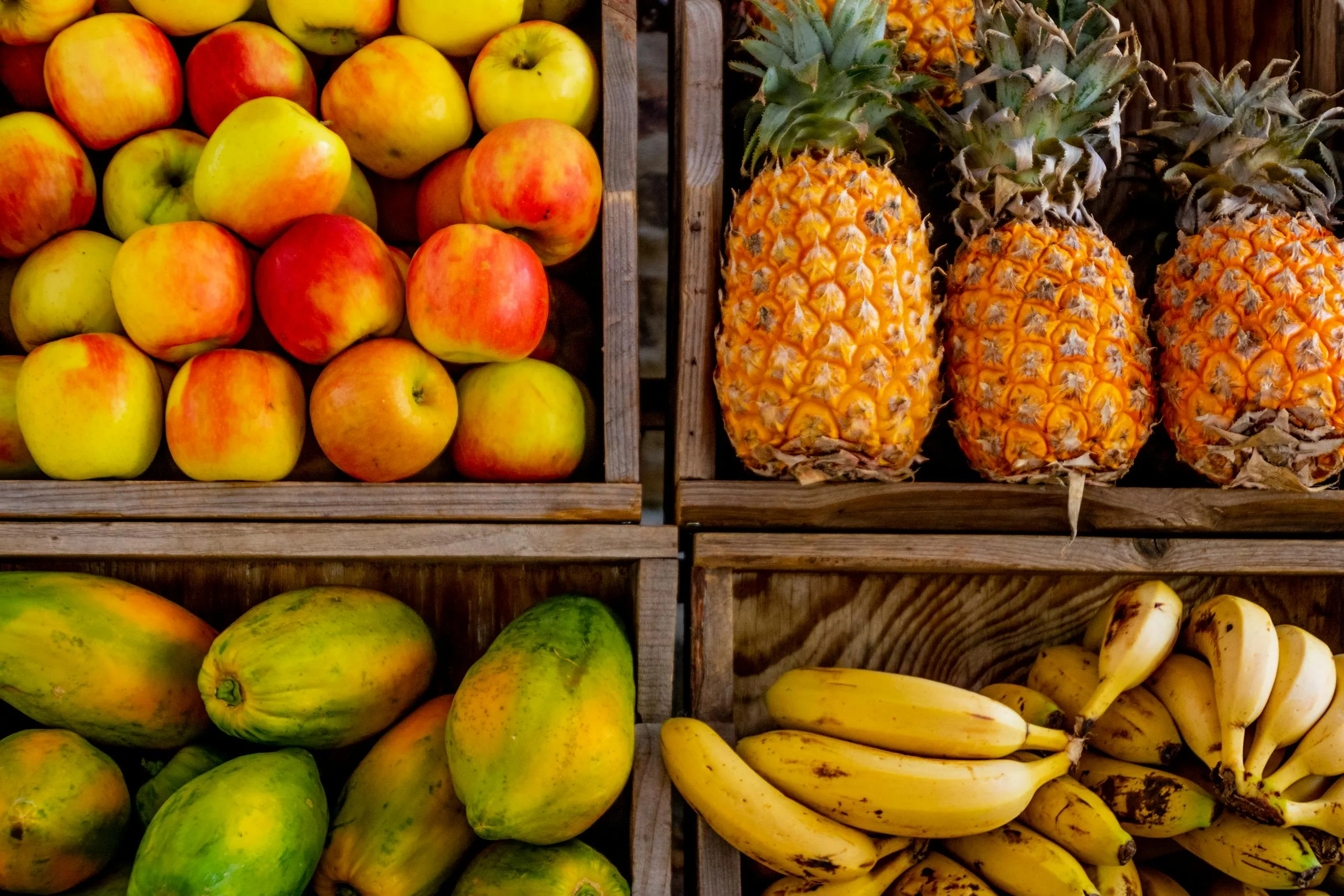 Grouping fruits and vegetables as a concrete example of clustering